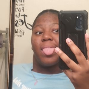 Meet your Posher, Bria